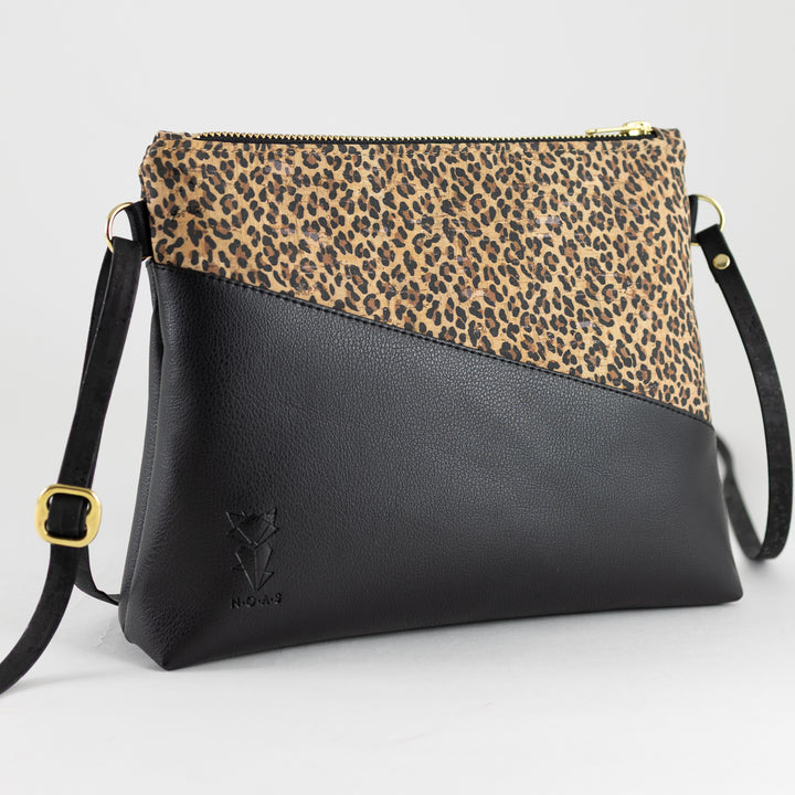 Kleine Handtasche Kork Leo mit Reißverschlusstasche