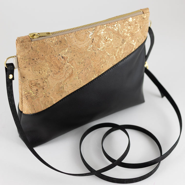 Kleine Handtasche KORK Natur Gold Schwarz mit Reißverschlusstasche
