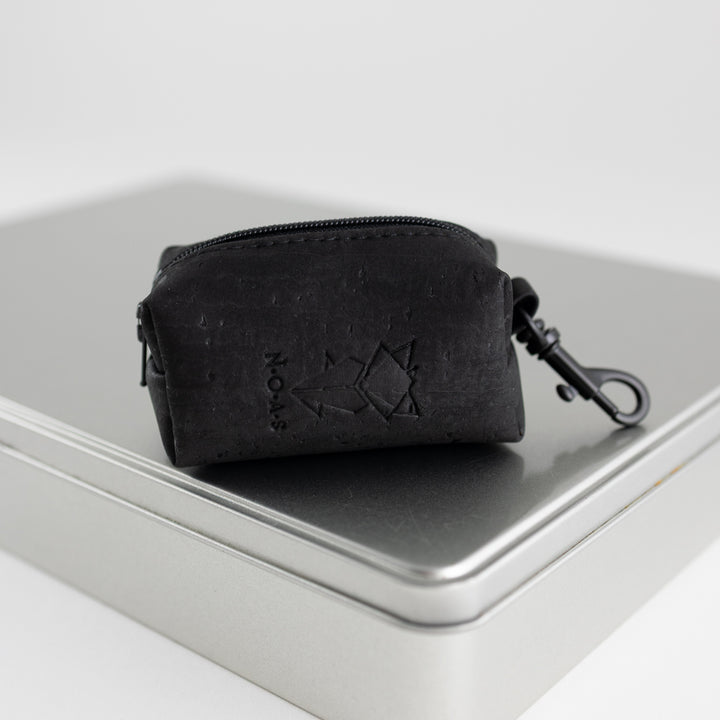 Mini-Tasche für Hundekotbeutel – Kork Schwarz All Black Design