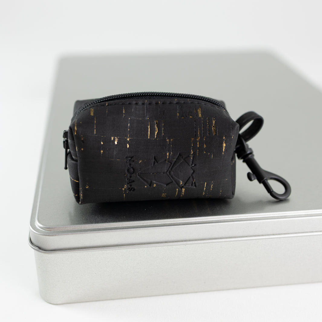 Mini-Tasche für Hundekotbeutel – Kork Schwarz Gold