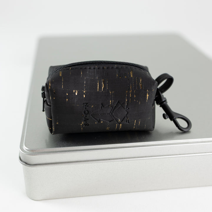 Mini-Tasche für Hundekotbeutel – Kork Schwarz Gold