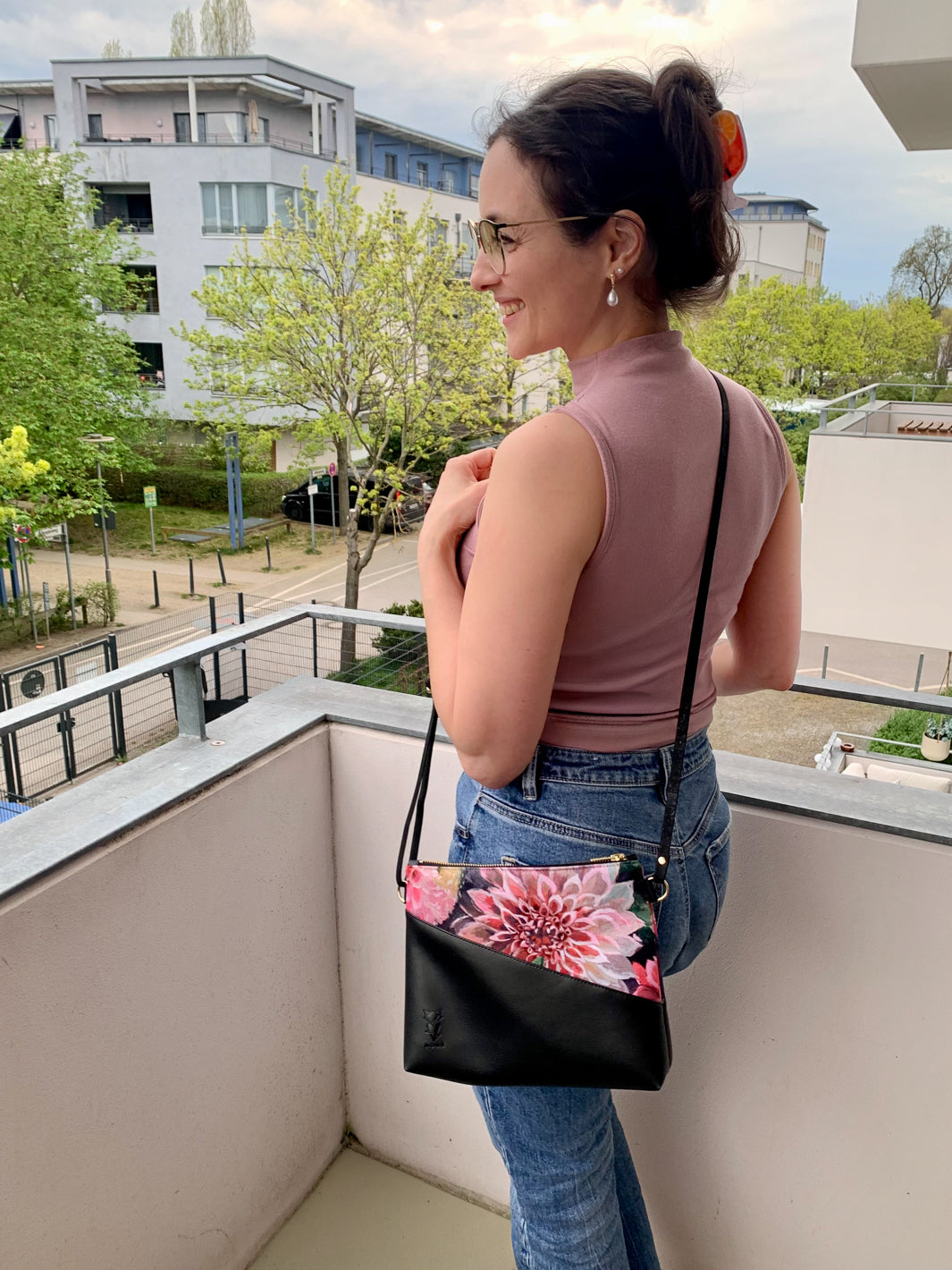 Small Handbag Spring Blossom with Zipper Pocket