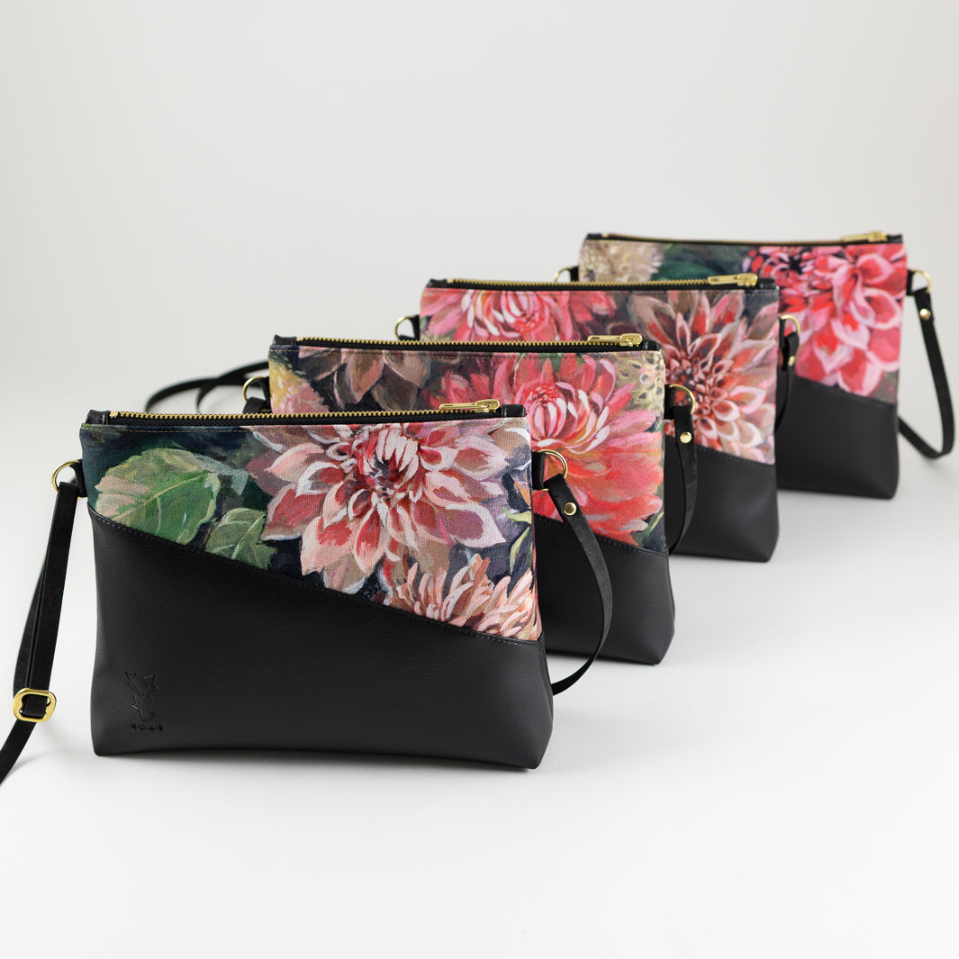 Kleine Handtasche Spring Blossom mit Reißverschlusstasche