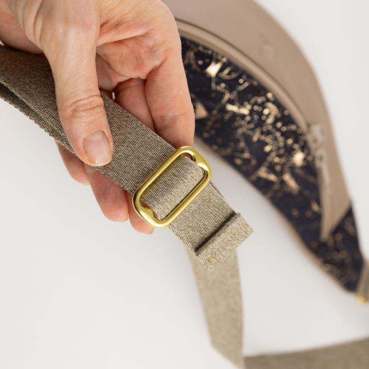 Bauchtasche Taupe Kork Nachtblau Gold Size M