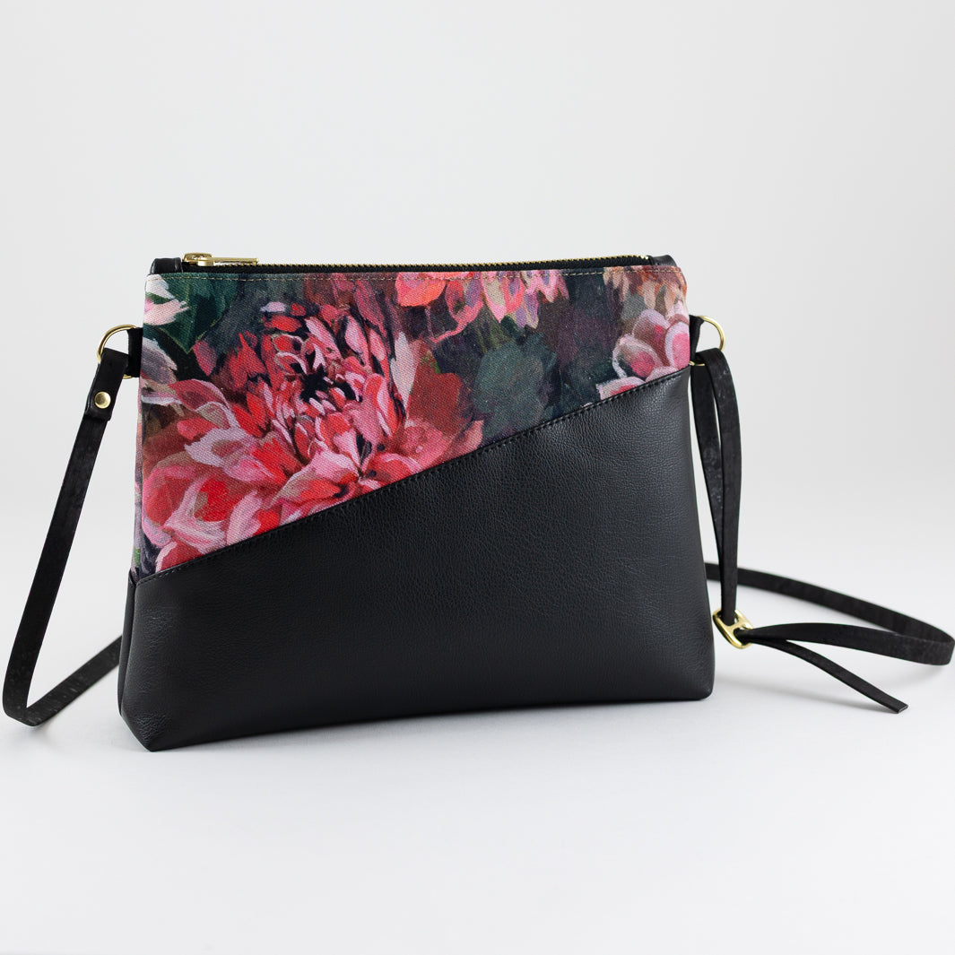 Kleine Handtasche Spring Blossom mit Reißverschlusstasche