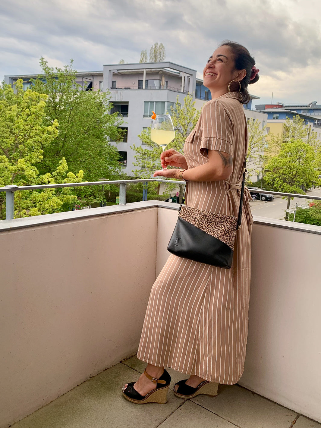 small handbag cork leo with zip pocket