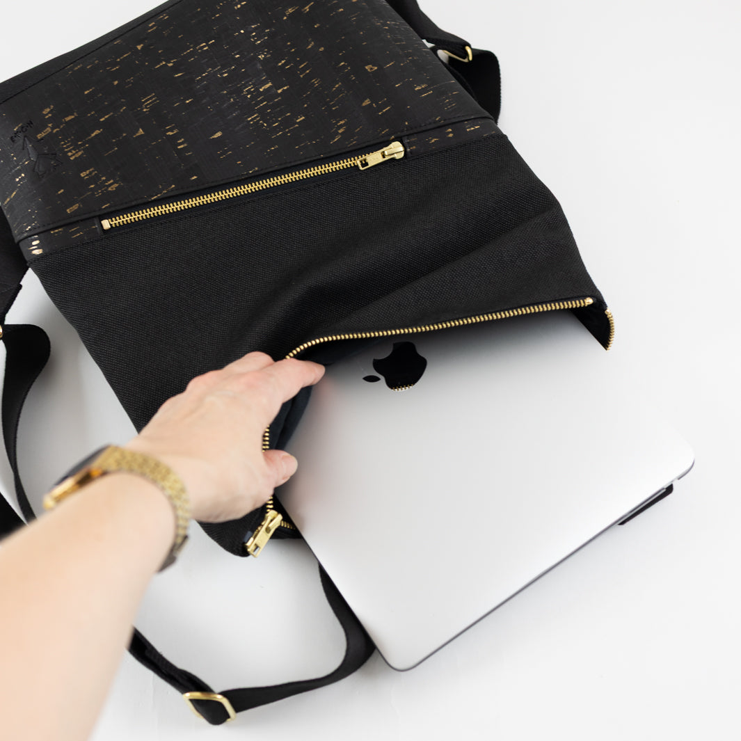 NOAS Mini-Rucksack Kork Schwarz Gold Canvas Schwarz – mit Geheimfach