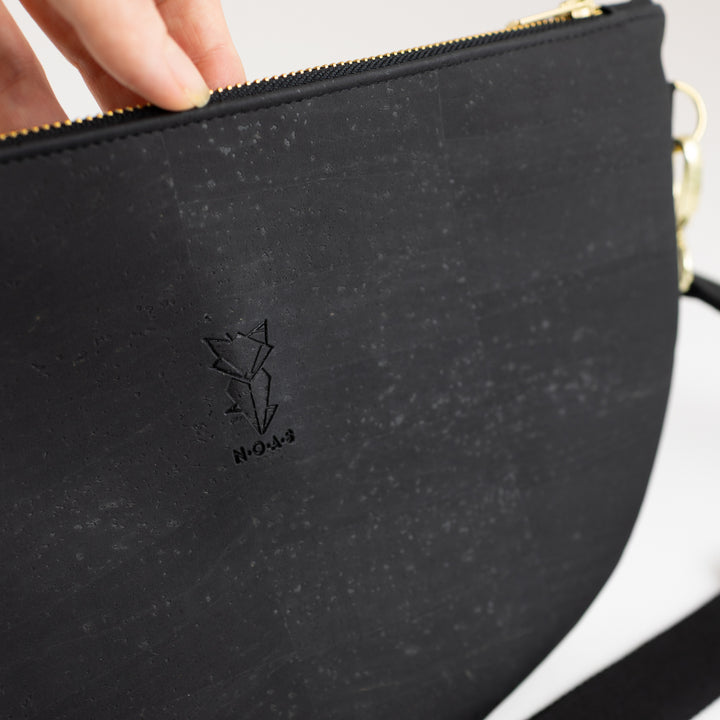 Moon Bag Kork Schwarz
