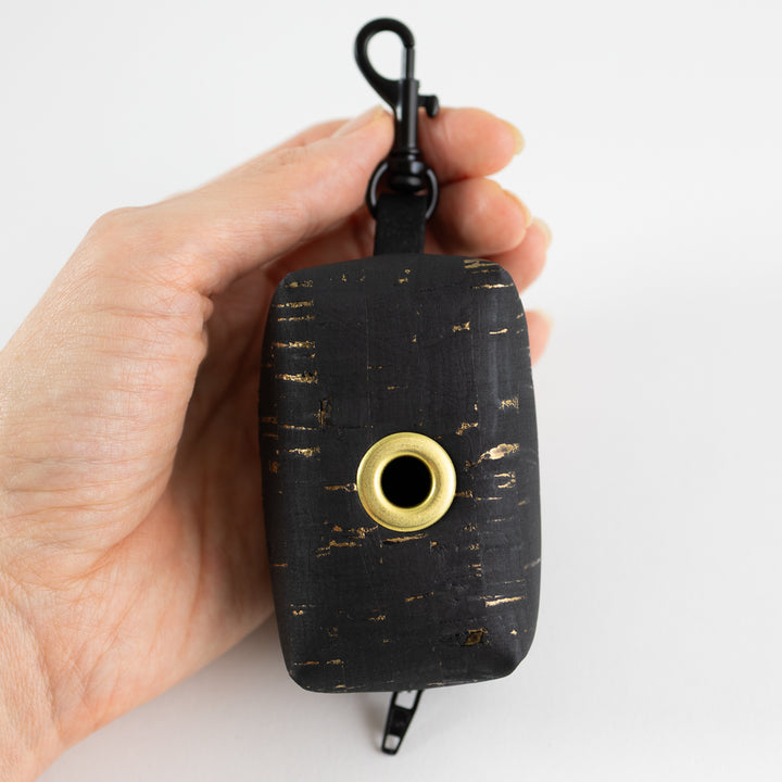 Mini-Tasche für Hundekotbeutel – Kork Schwarz Gold