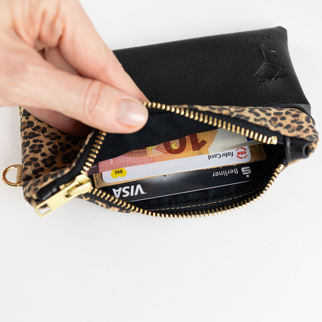 Mini-Geldbörse Kork Leo mit Kartenfächern