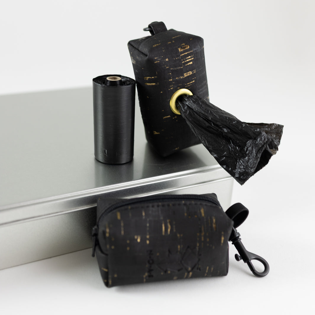 Mini-Tasche für Hundekotbeutel – Kork Schwarz Gold