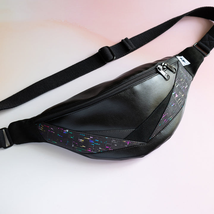 Bauchtasche Dreiecke Rainbow Kork Size L