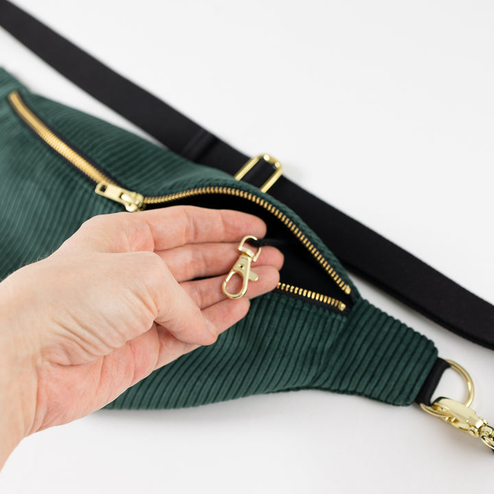Bauchtasche CORD Waldgrün Size L