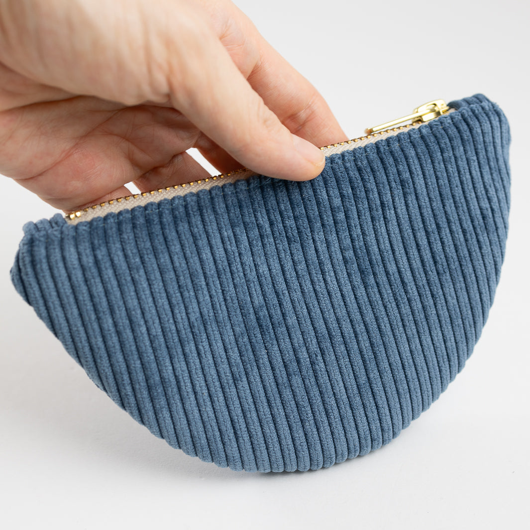 Moon Bag Geldbörse Cord Himmelblau