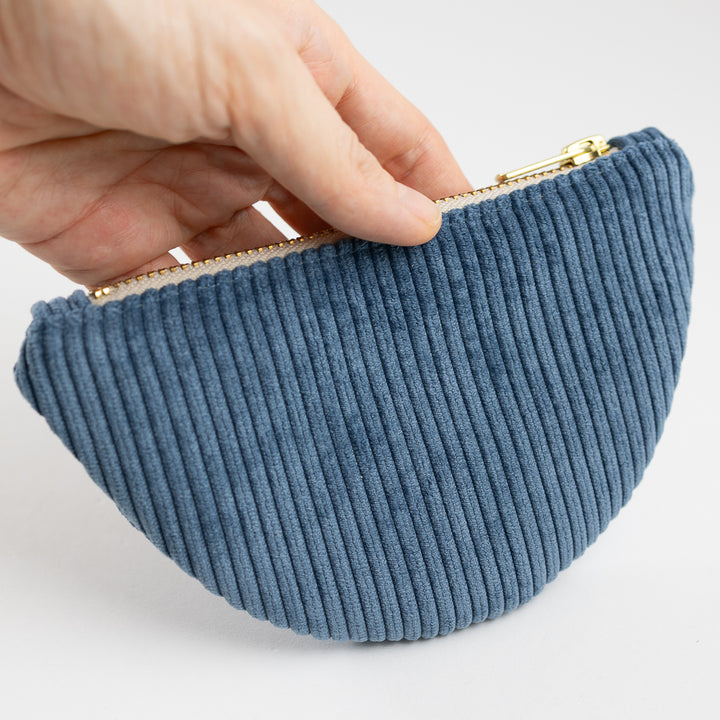 Moon Bag Geldbörse Cord Himmelblau