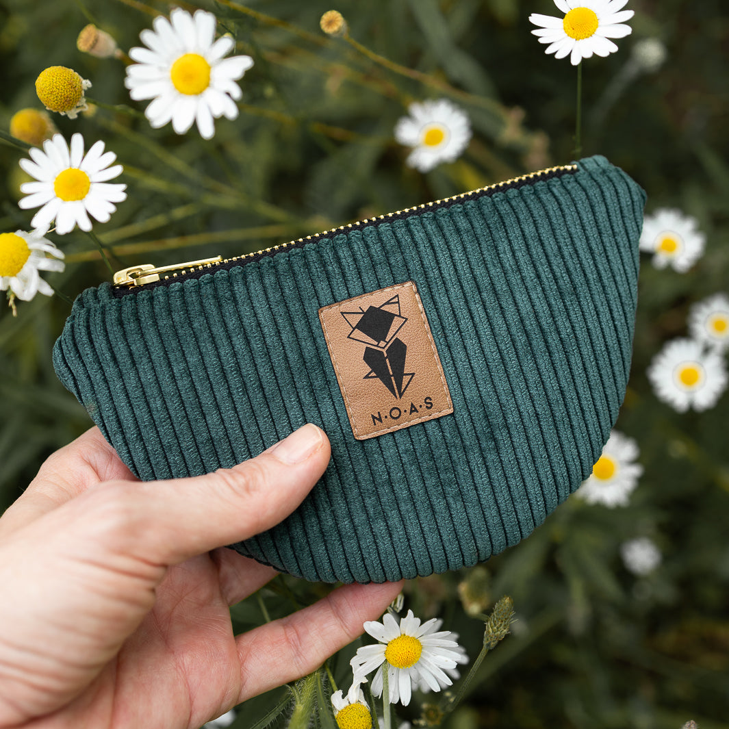 Moon Bag Geldbörse Cord Waldgrün