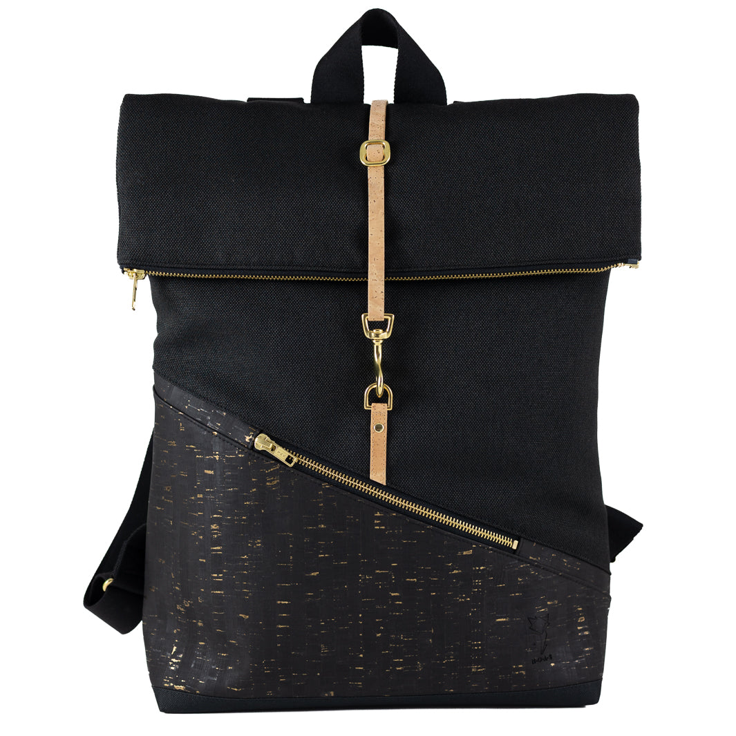 NOAS Rolltop Rucksack Everyday Size M mit nach unten geklapptem Rolltop zur Darstellung der Höhe im eingerollten Zustand