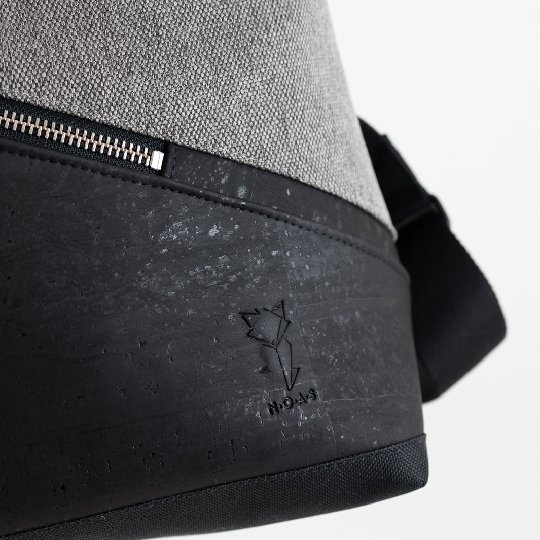 NOAS Rolltop Rucksack Everyday – Size M | mit Laptopfach - Kork Schwarz Canvas Hellgrau