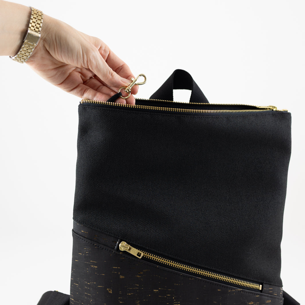 NOAS Mini-Rucksack Kork Schwarz Gold Canvas Schwarz – mit Geheimfach